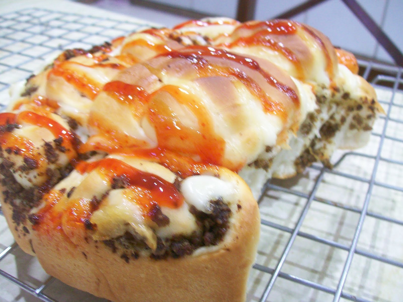 A slice of cake to inspire: roti inti daging