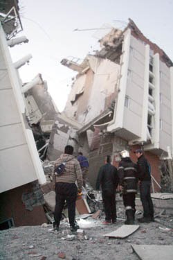 [1%20p%2015especial.jpg]