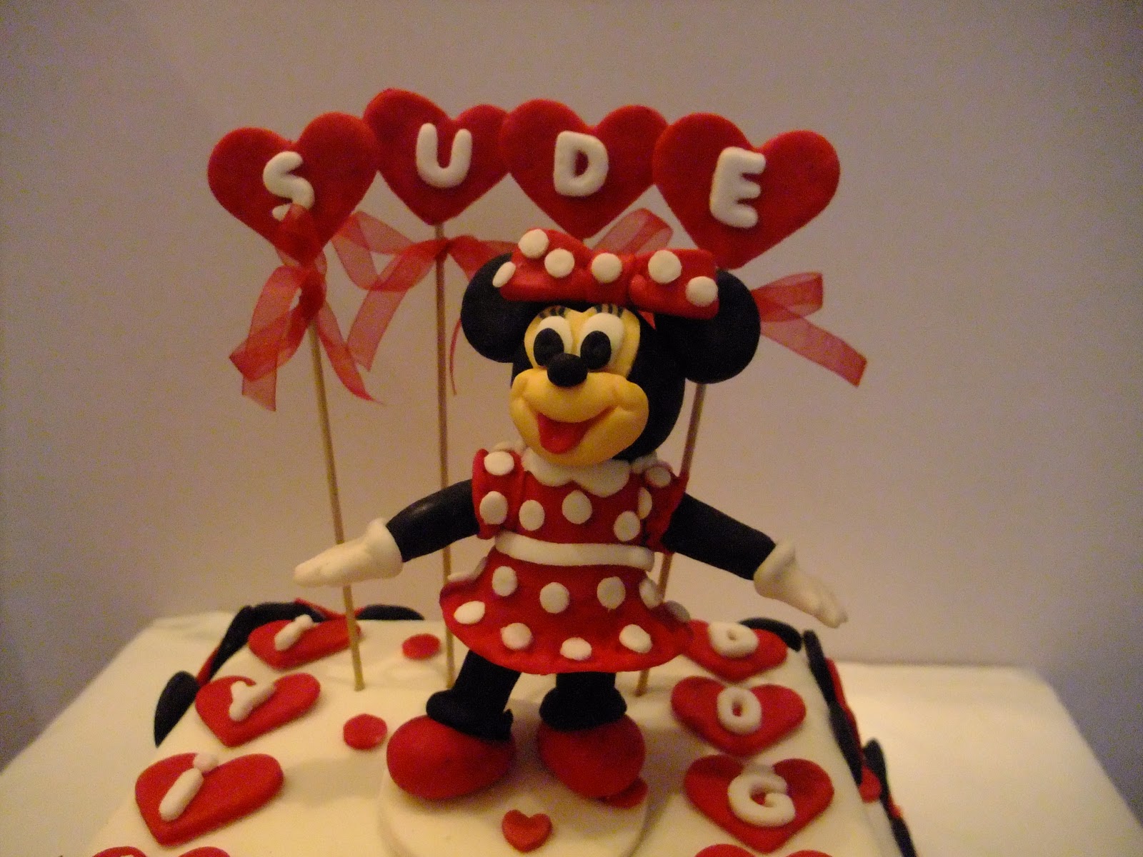 İpek Butik Pasta ,Çikolata ve Kurabiye minnie mouse pasta ve kurabiyeleri