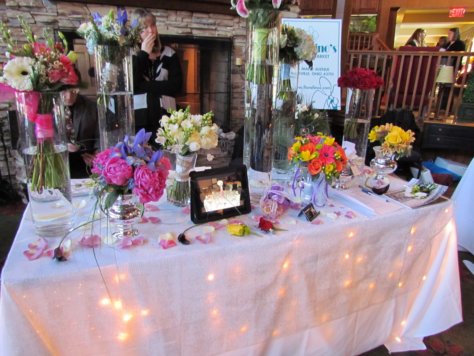 Florafino's Weddings Cherry Valley Lodge Wedding Show 2011