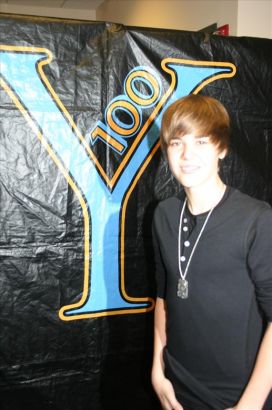 [JBIEBER.COM+Y100+(7).jpg]