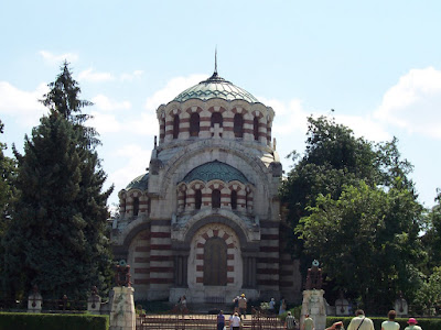 Imagini pentru mAUSOLEUL DE LA pLEVNA