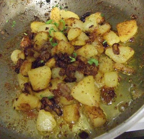 [Finished+Potatoes+in+Pan.JPG]