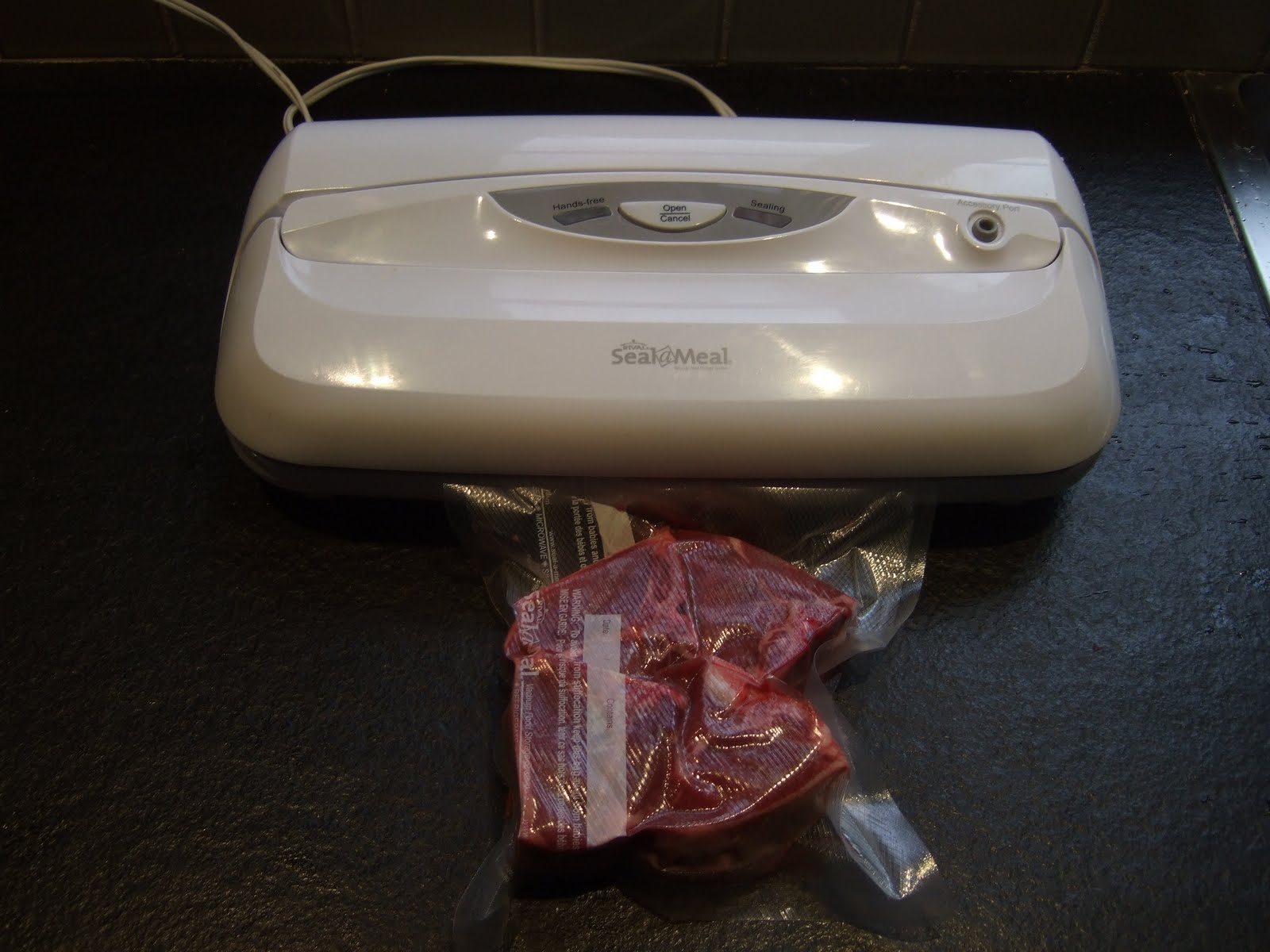 [Seal+A+Matic+in+Operation+2.JPG]