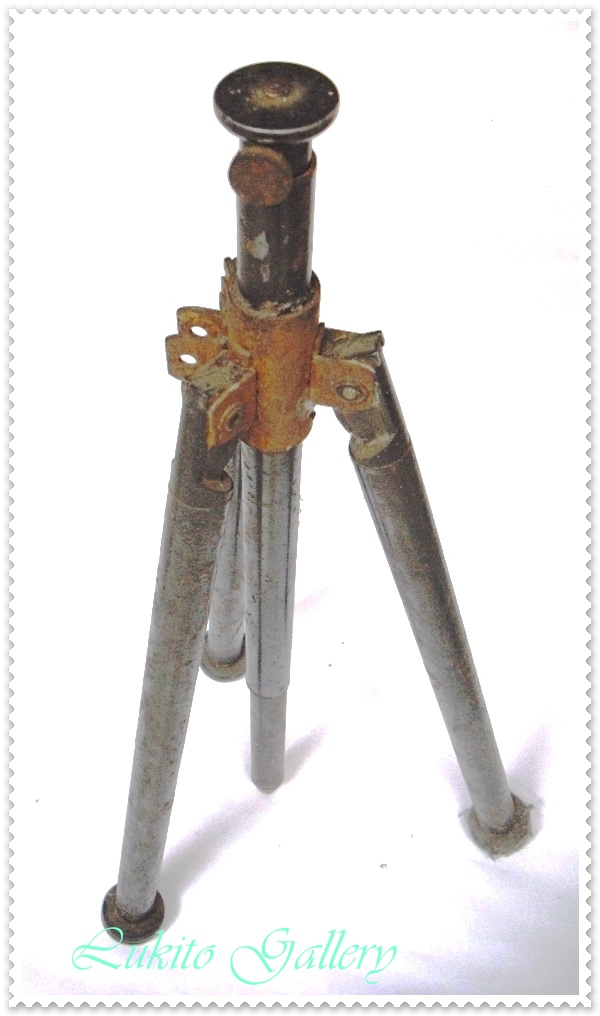 BARANG ANTIK LUKITO Tripod Kamera Jadul SOLD