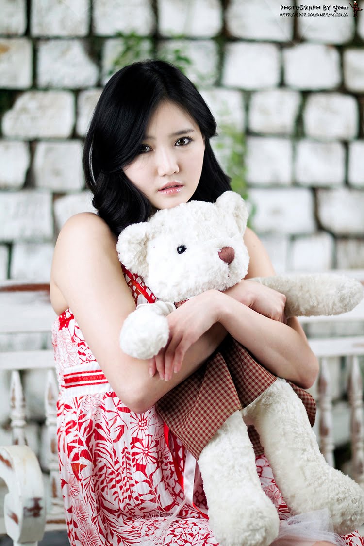 Han ga in seethrough dress. Девочка хан. 15 five more outfits. Девушка хана. Han ji eun.