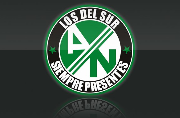 ATLETICO NACIONAL: Escudos