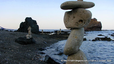 Колонна из сбалансированных камней by TripBY.info
