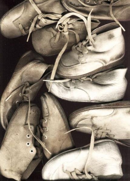 [babyshoes.bmp]