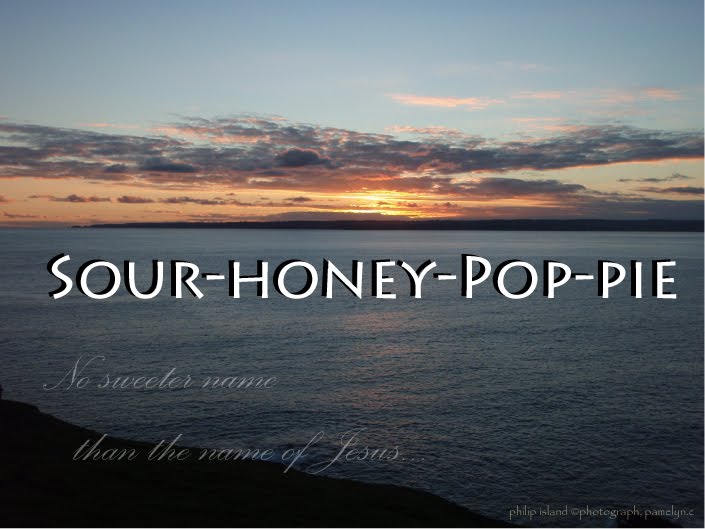 Sour-Honey-Pop-Pie