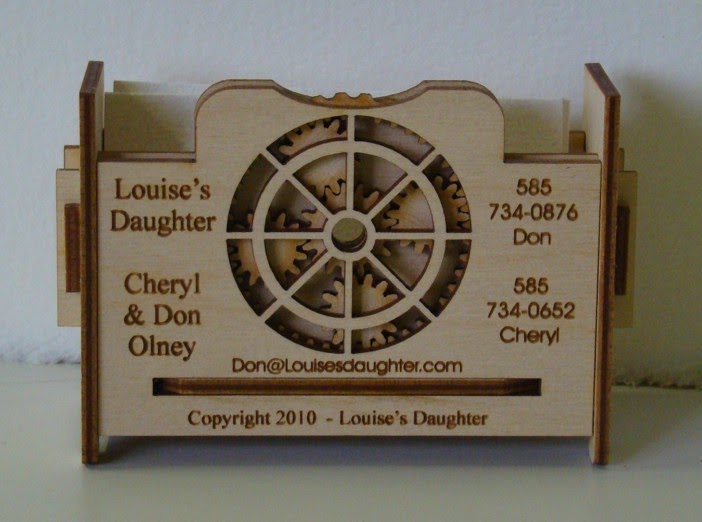 Louise's Daughter: Mechanical Planetary Gear in Business Card holder
