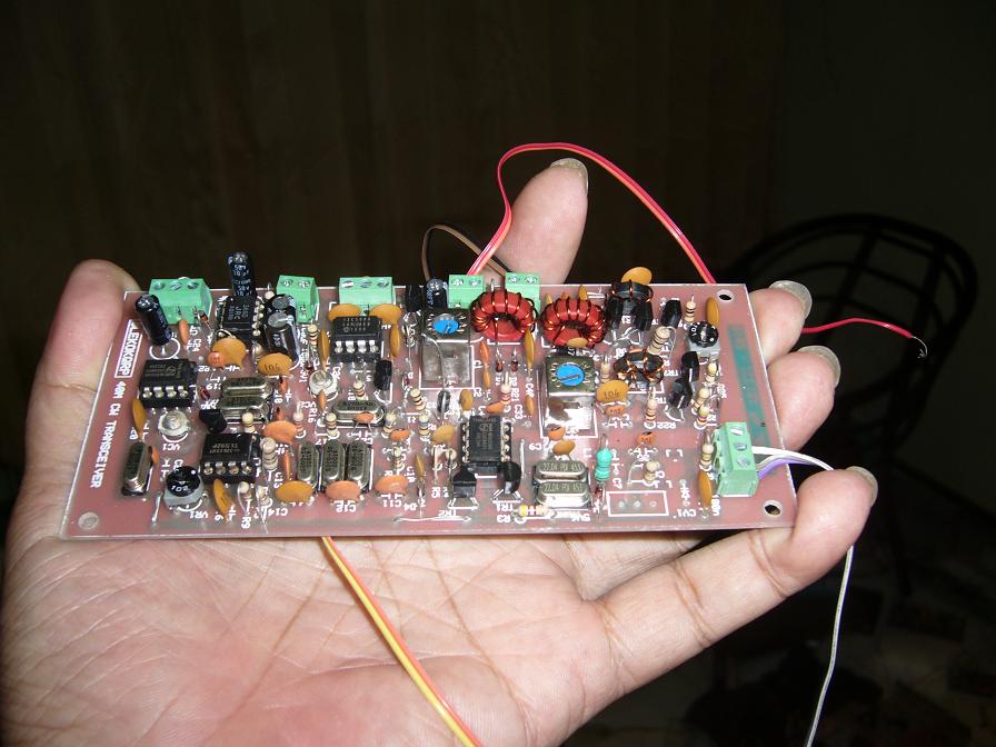 Usdx v1. Ssb sdr. Qrp sdr трансивер usdx. Sdr qrp трансивер 14 мгц. Одноплатный sdr трансивер.