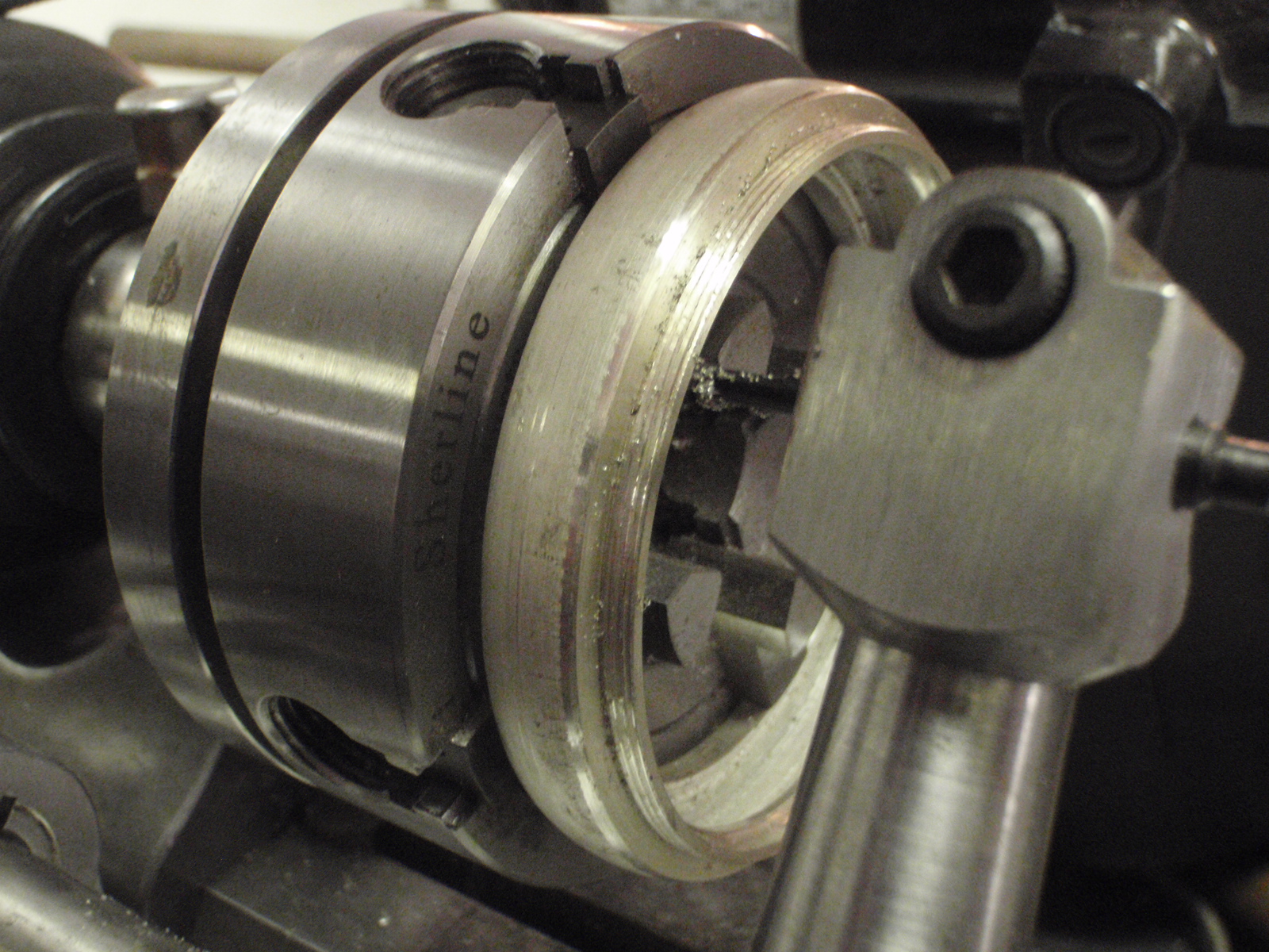 HANDMADE WATCHES: WATCH CASE THREAD CUTTING