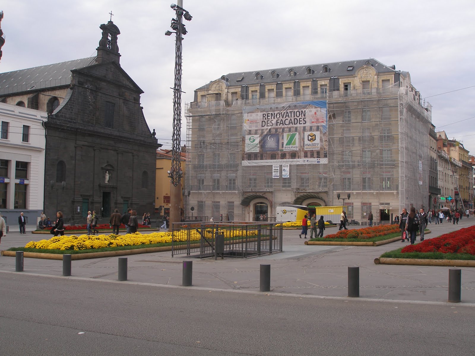 [Clermont-Ferrand+015.jpg]
