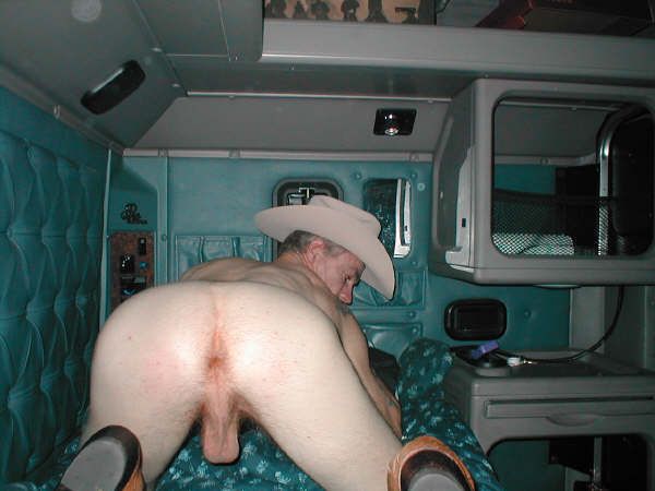 Gay Trucker Sex 117