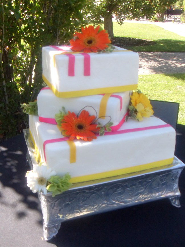  Cake  Couture Brooke and Neal s Wedding  Cake  Utah  