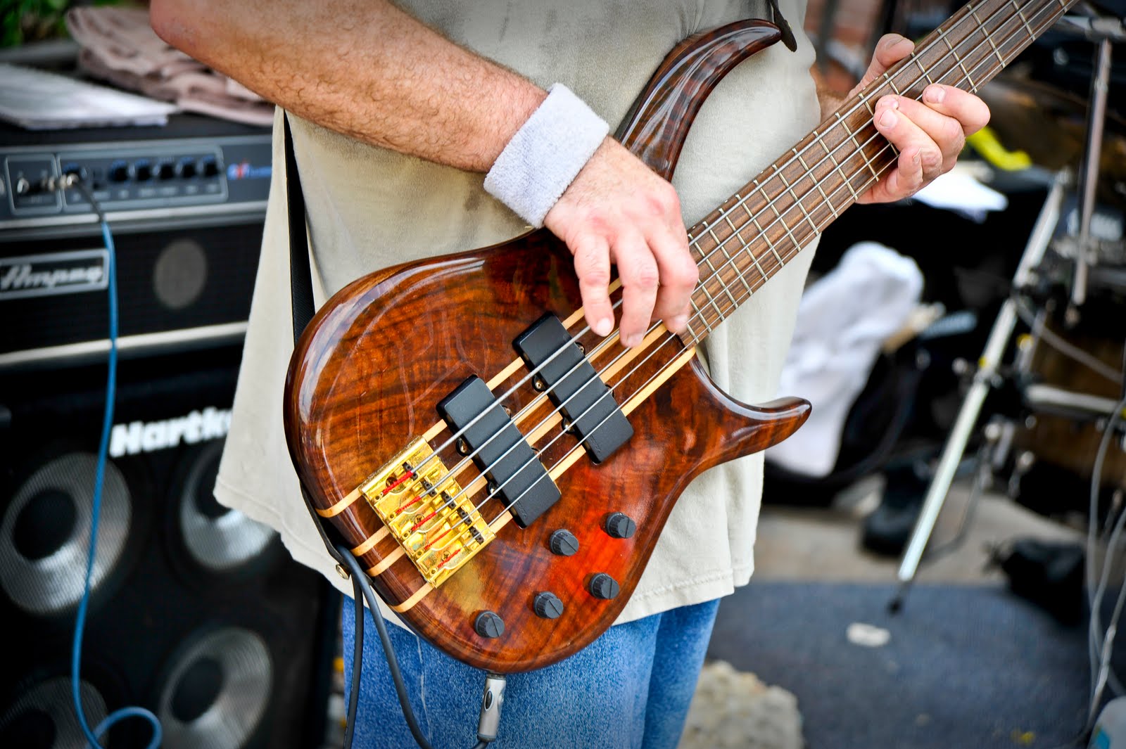 Patrick’s Photography Blog: Benefit concert for Officer Perry of the