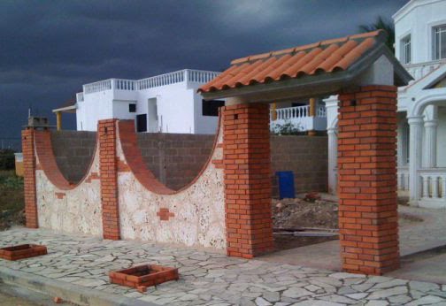 Ladrillos Tejas y Terminaciones