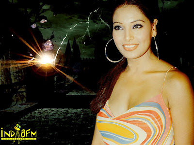 hollywood actress b,wood.....ss@: Bipasha basu