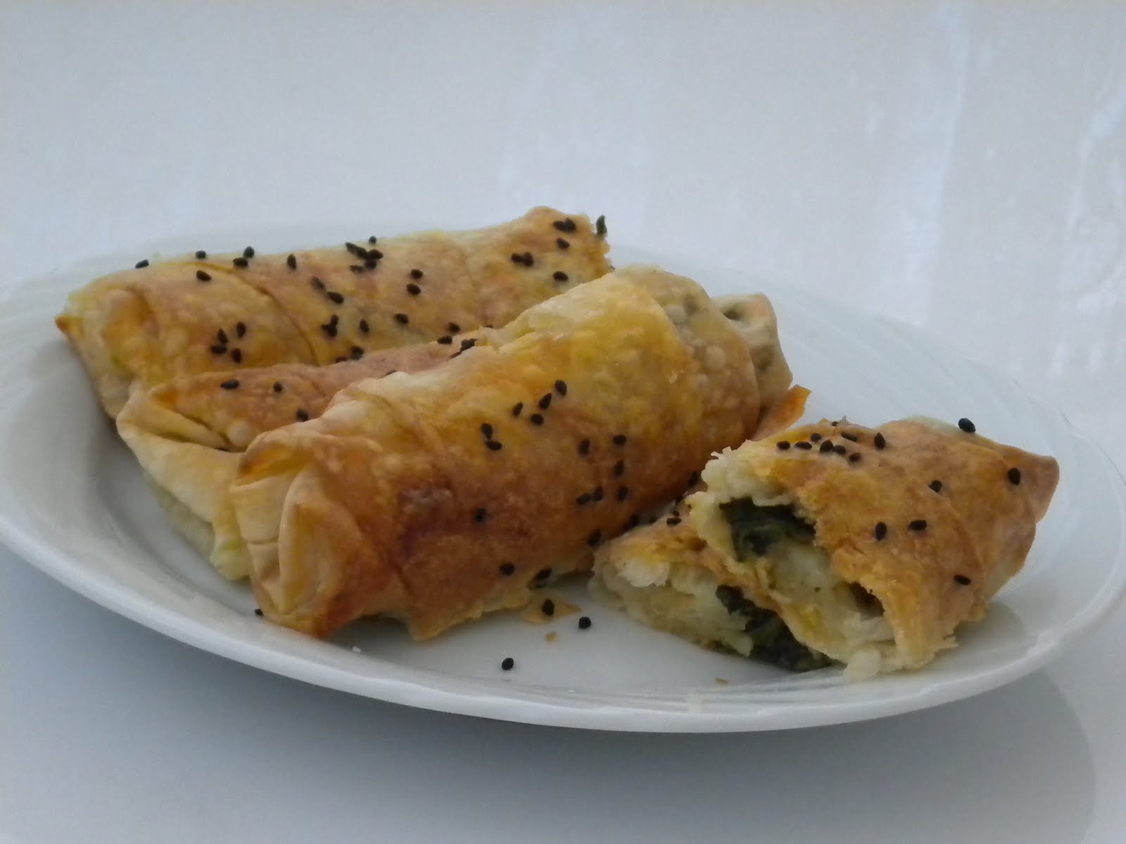 eldivenlerim ISPANAKLI BÖREK