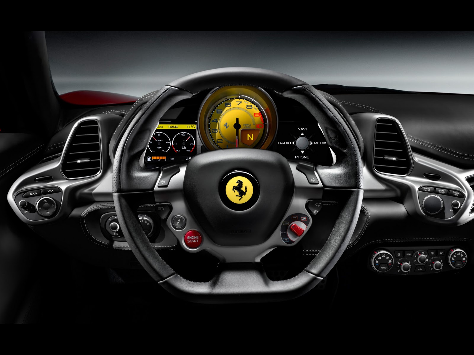 http://1.bp.blogspot.com/_viCh1SFyGrA/TOWjj7wc_6I/AAAAAAAAAE0/SShawEH6B5Q/s1600/2010-Ferrari-458-Italia-Dashboard-1920x1440.jpg