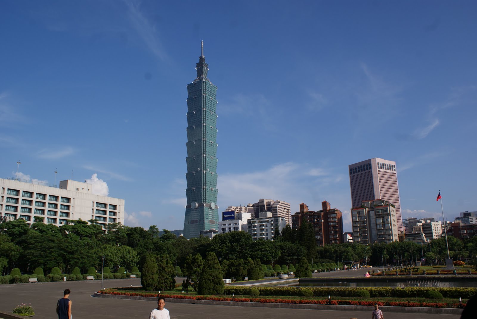 ailema feliciano Day 1 Taipei 101, SYS Memorial Hall and Wufenpu