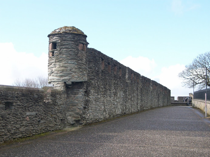 Stone walls of Derry