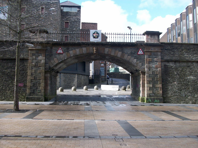 Stone walls of Derry