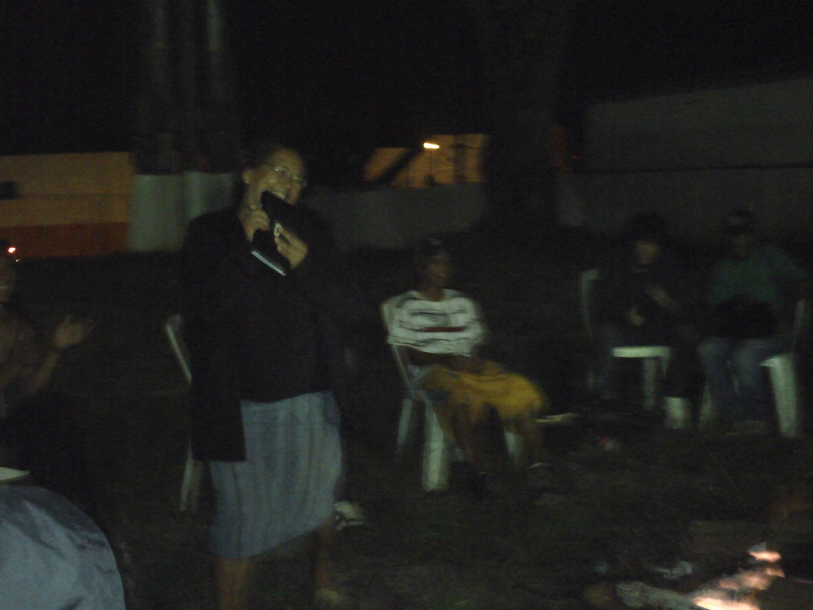 [pict0099.jpg]