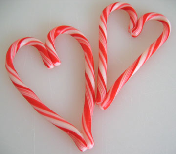 [candy+cane+hearts.jpg]