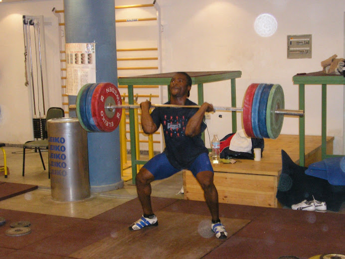 Dare Alabi , 77kg lifter (Nigeria)