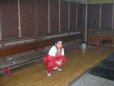 Sylvia, Bulgarian Junior lifter, wearing Botev shoes