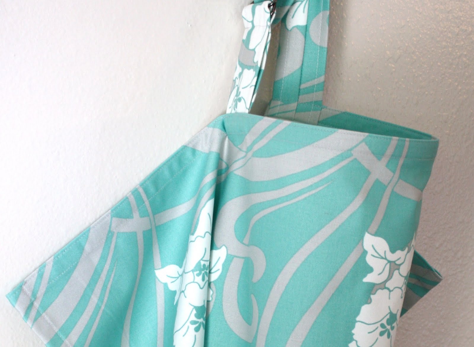 Nursing Cover Tutorial - Sew Much Ado