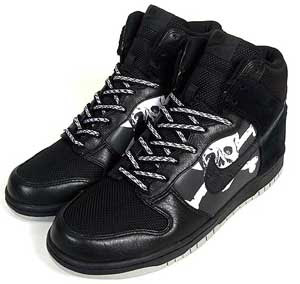 The Daily Dandy: Nike Dunk Hi X FC St. Pauli