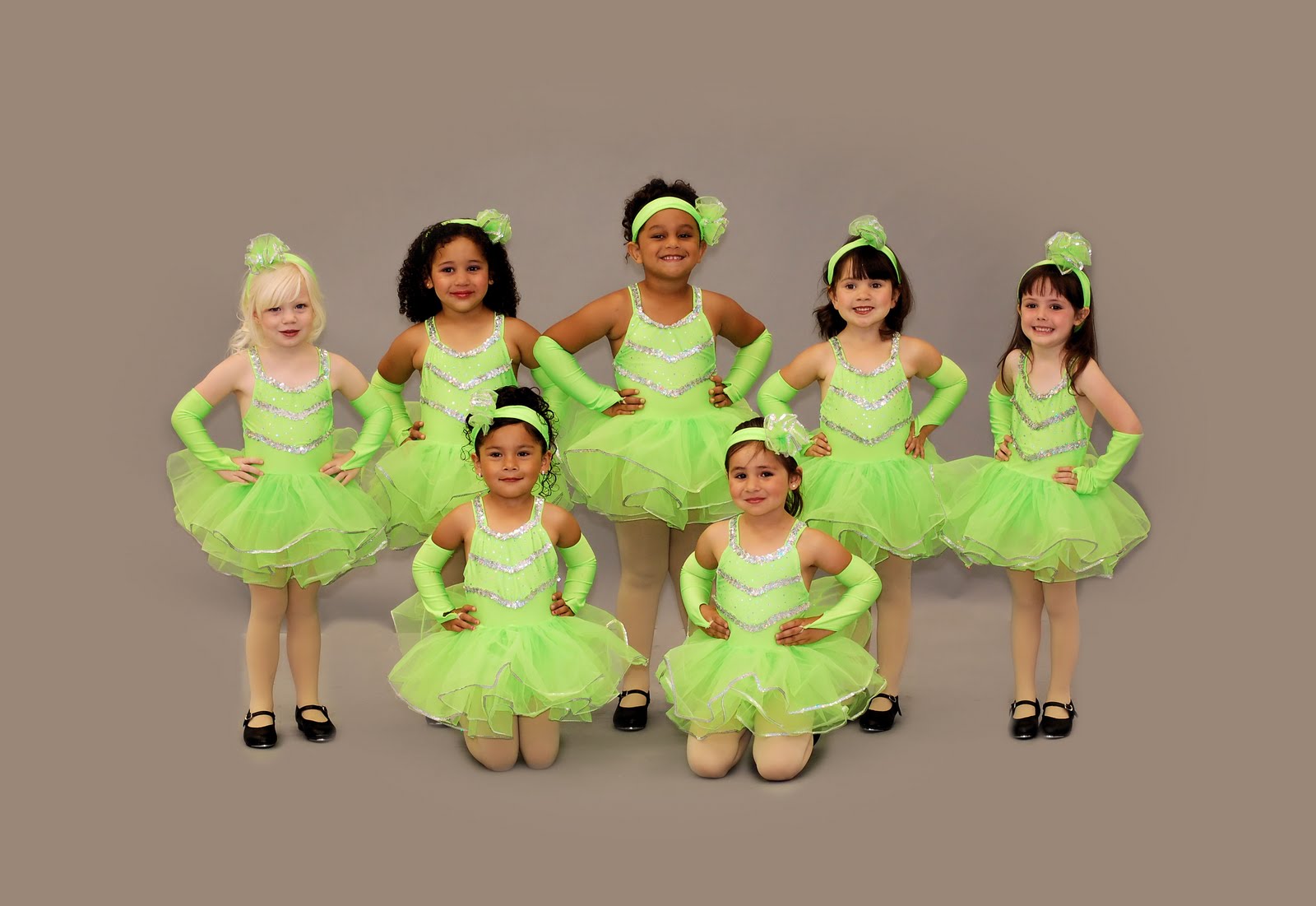 JUNE BUG PHOTOGRAPHY ALL DANCING DOLLS