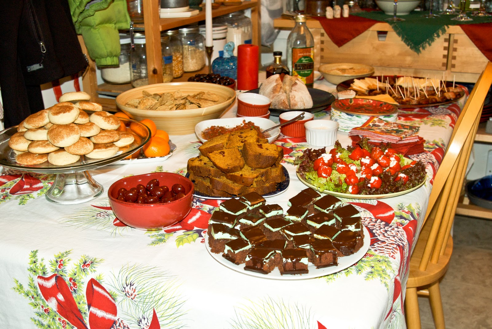 FoodWise Nutrition: Happy Holidays to You!