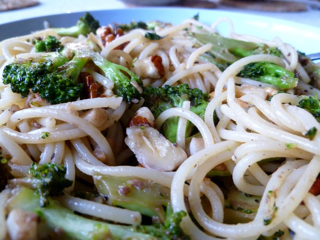 Oh! Not Another Food Blog Spaghetti with broccoli, anchovy and walnuts