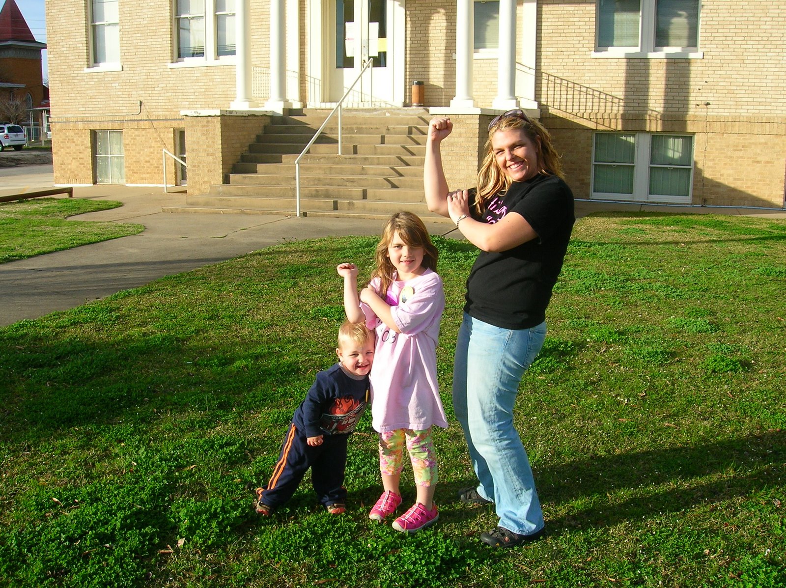 [voting+karate+035.JPG]