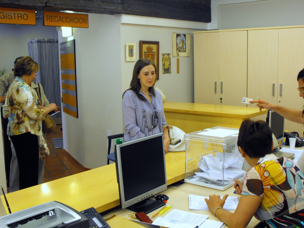 [EuropeasAnaCristina.JPG]