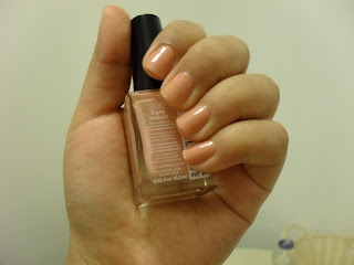 Nina plays makeup.: Rimmel Bare Naked Nail Polish