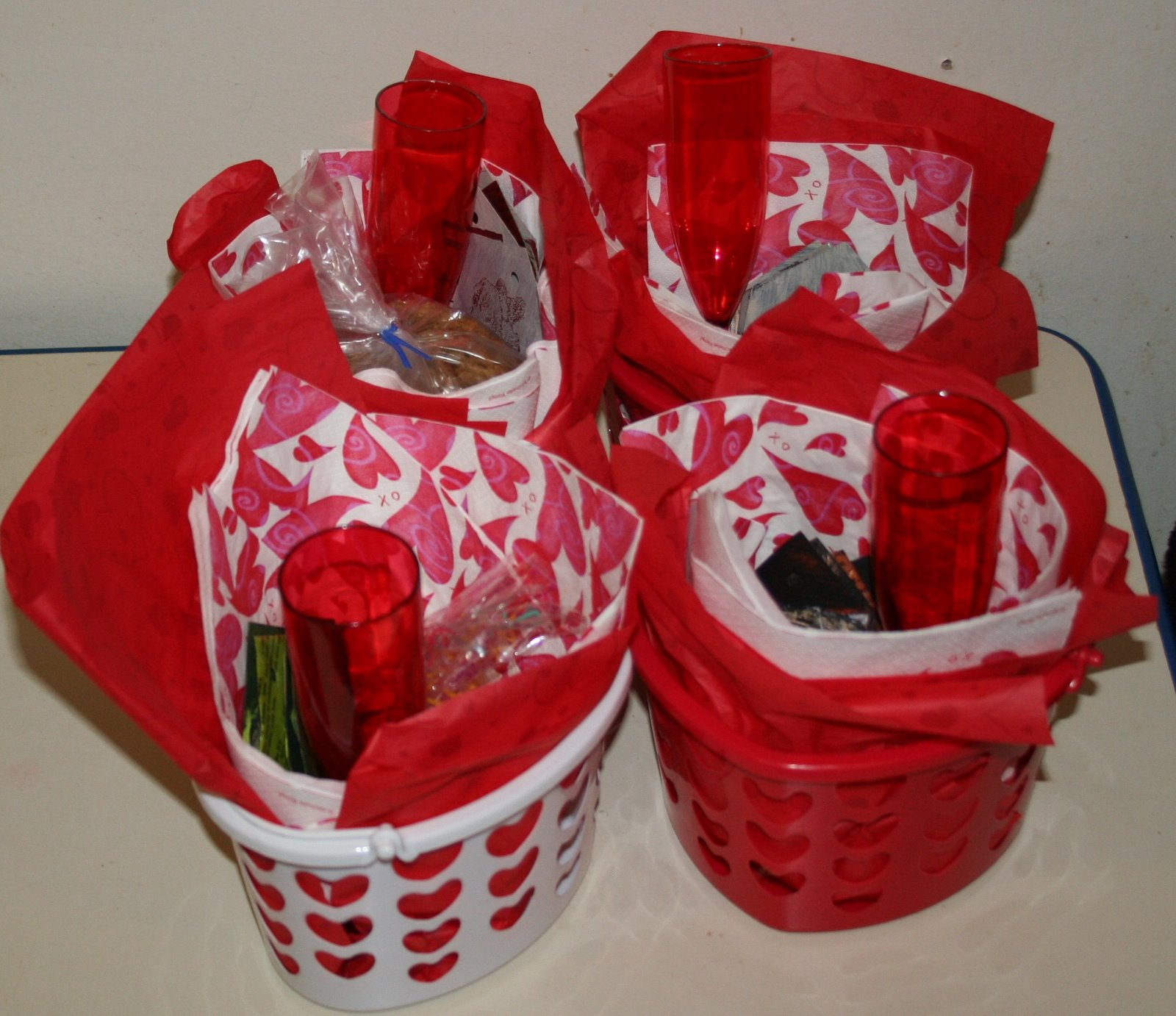 [valentine+day+baskets.jpg]
