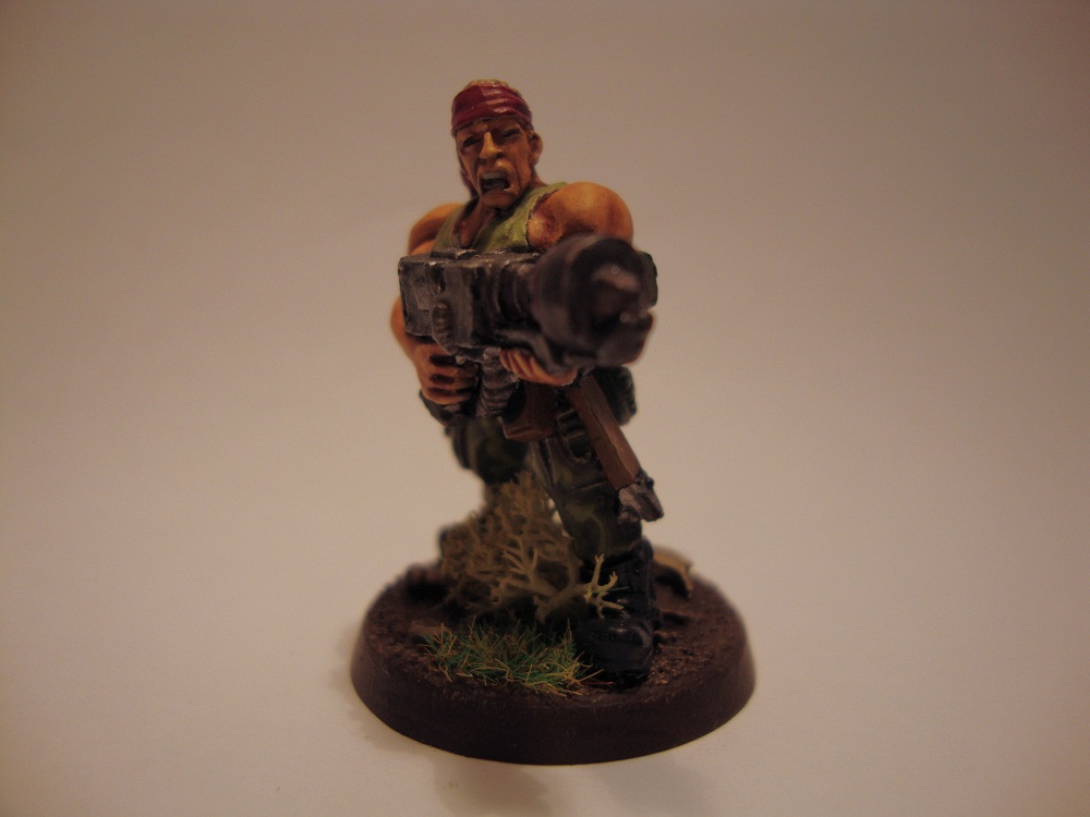 Catachan junglefighters by Zacret How to varnish your miniatures.
