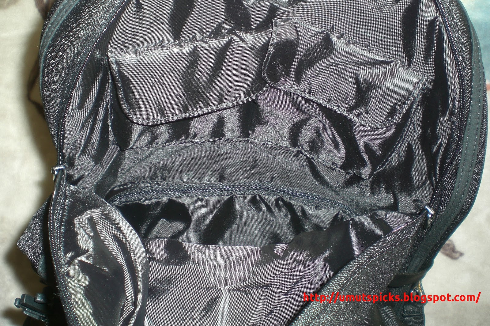 Sizin \u0130\u00e7in Se\u00e7tiklerim: Adidas Load Spring S\u0131rt \u00c7antas\u0131