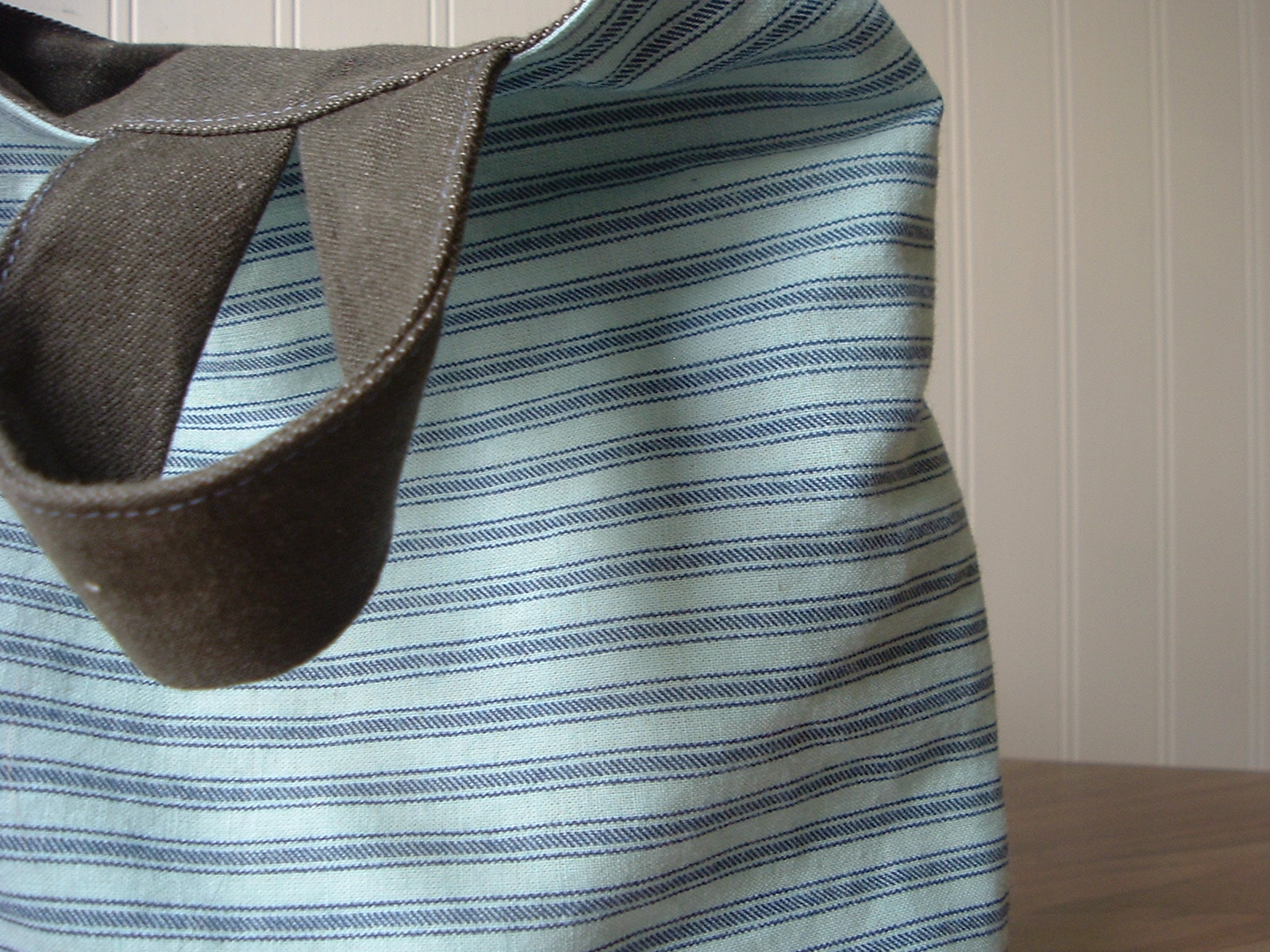 salty oat: modern handmade quilts: sewing project: lunch tote