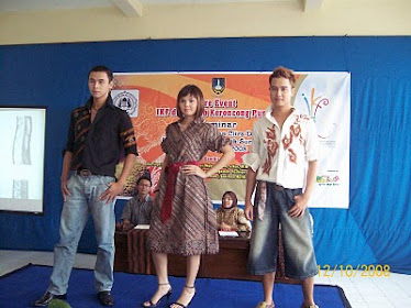 Fashion Show Batik