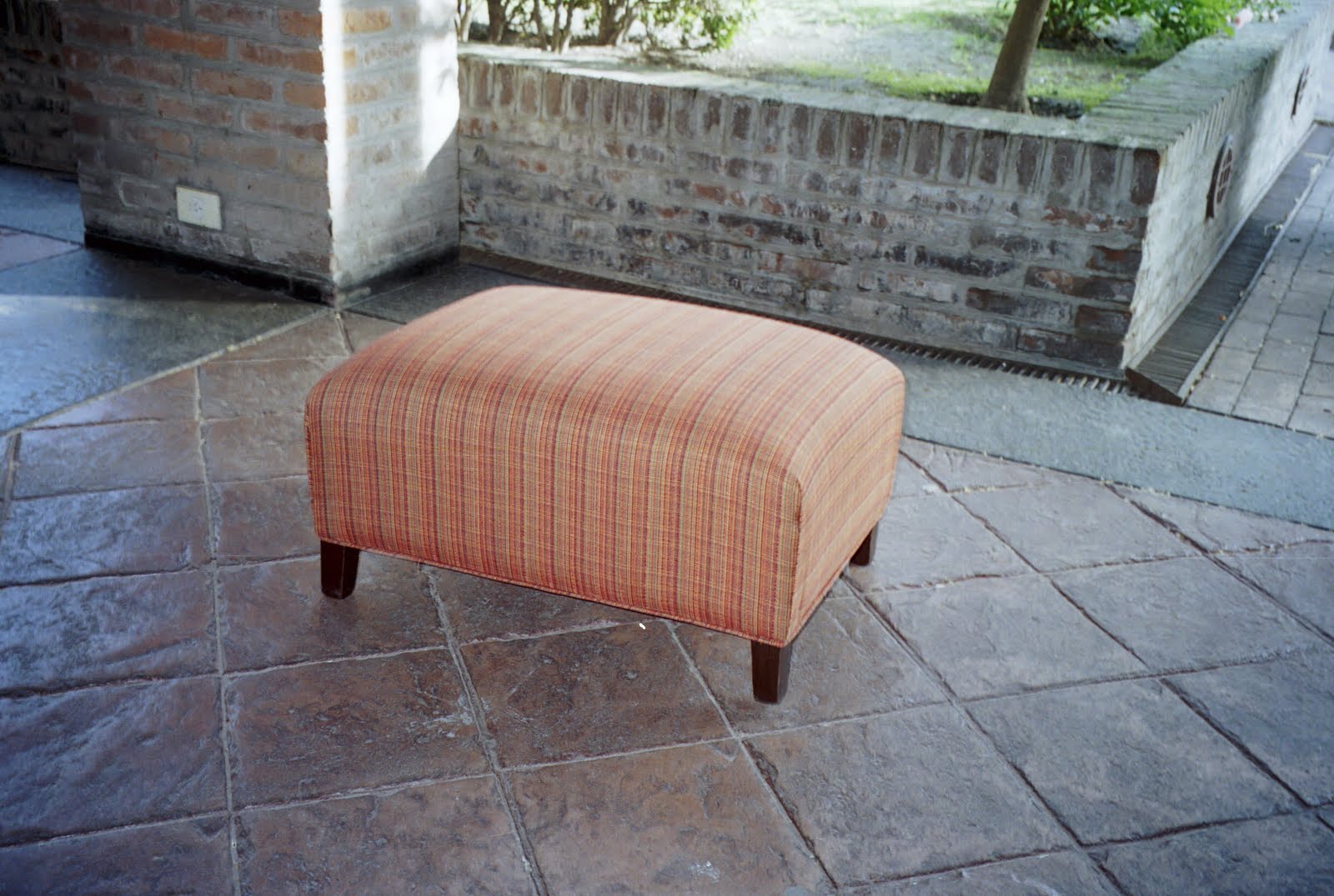 Ana Malbrán-Objetos para Casas: Butacas y Sillas