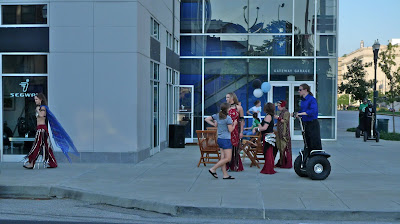 Clark Street Blog: Lights, Camera, Ass Whoopin'