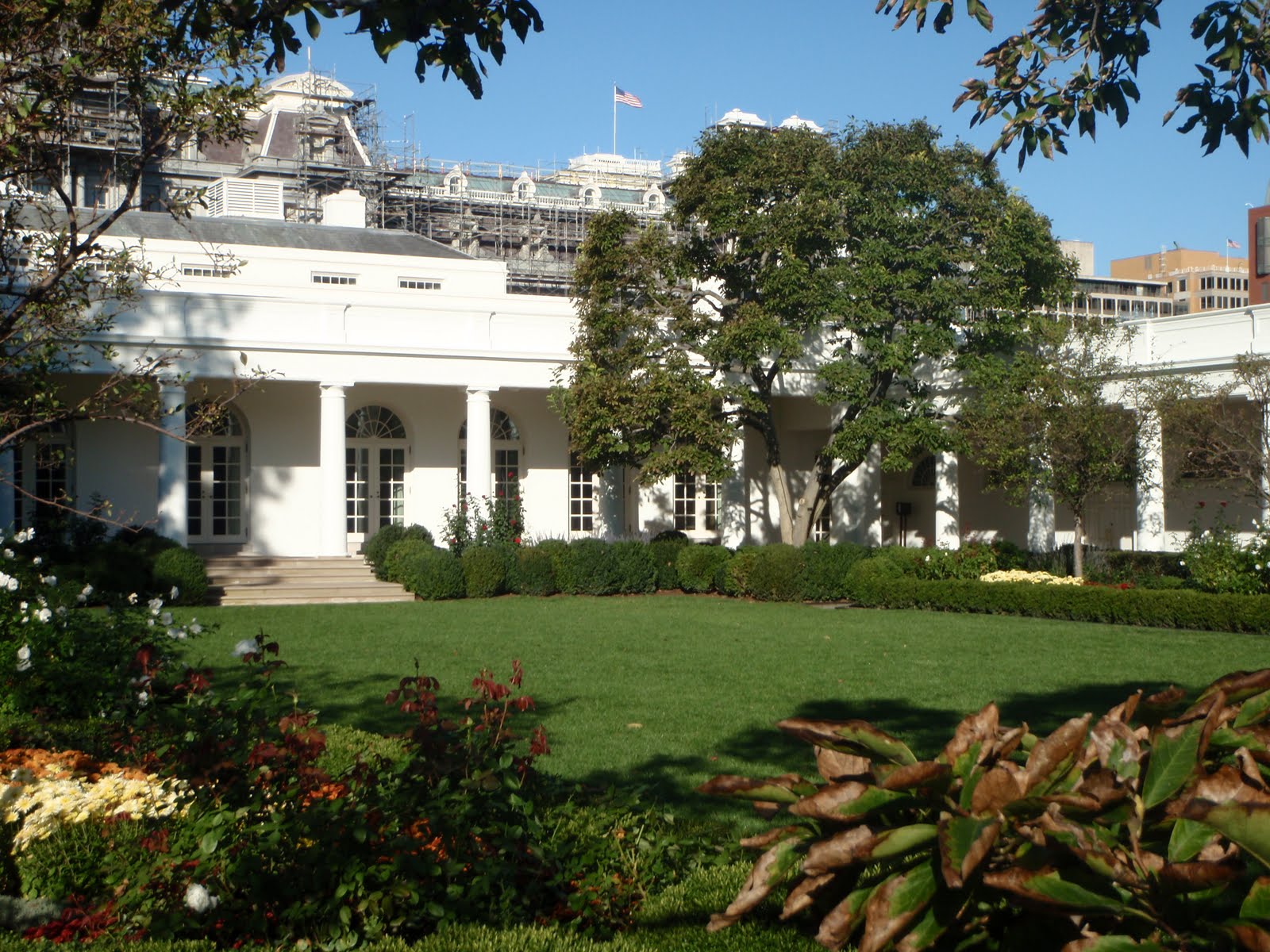 The Curran's adventures in Washington DC! The White House Garden Tour