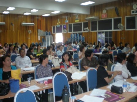 2010年华文教师在职训练课程