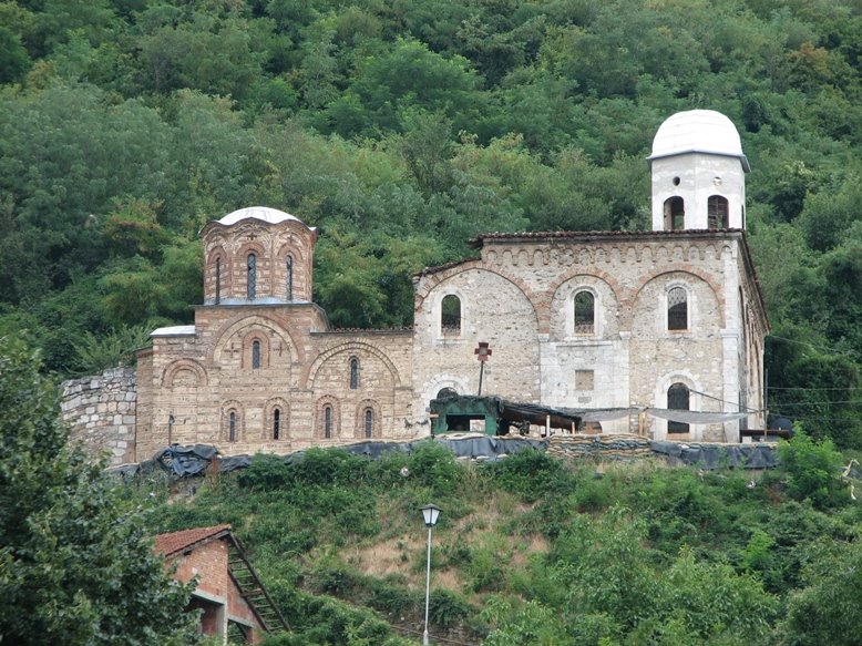 [orthodox+church+in+hill.jpg]